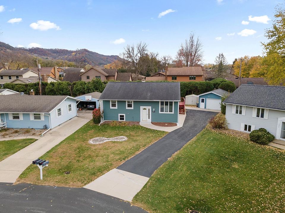 1st image of 1100 Shorewood DRIVE