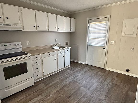 5th image of 207 14th St