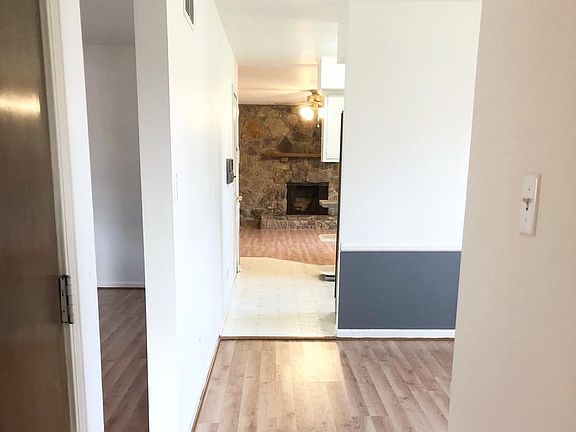 5th image of 8331 Palmetto Ln