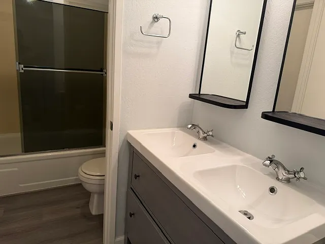 2015 Alta Loma St — Photo 14