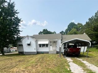 112 Rose Ave, Berryville, AR 72616
