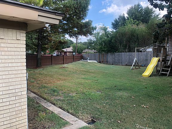 Large back yard 