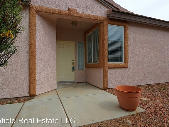 3rd image of 2640 Country Mile Dr #C3