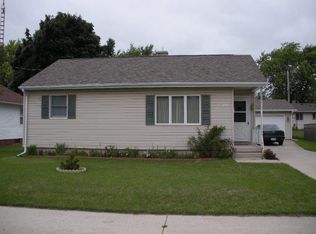 3212 Kete St, Manitowoc, WI 54220