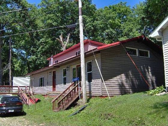 2nd image of 21681 258th St