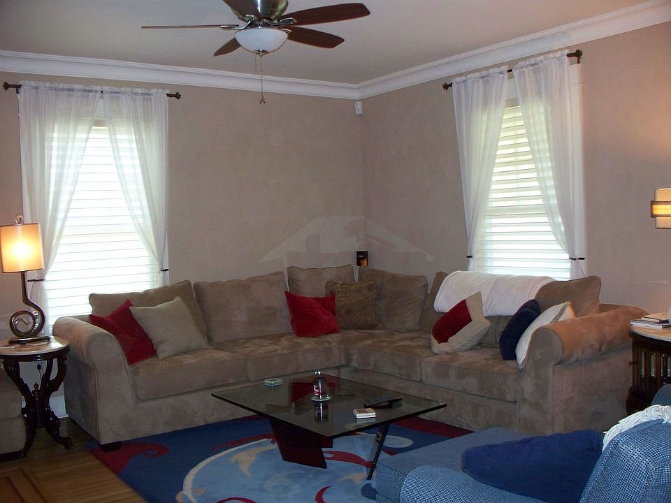 1st image of 295 Nutley Ave