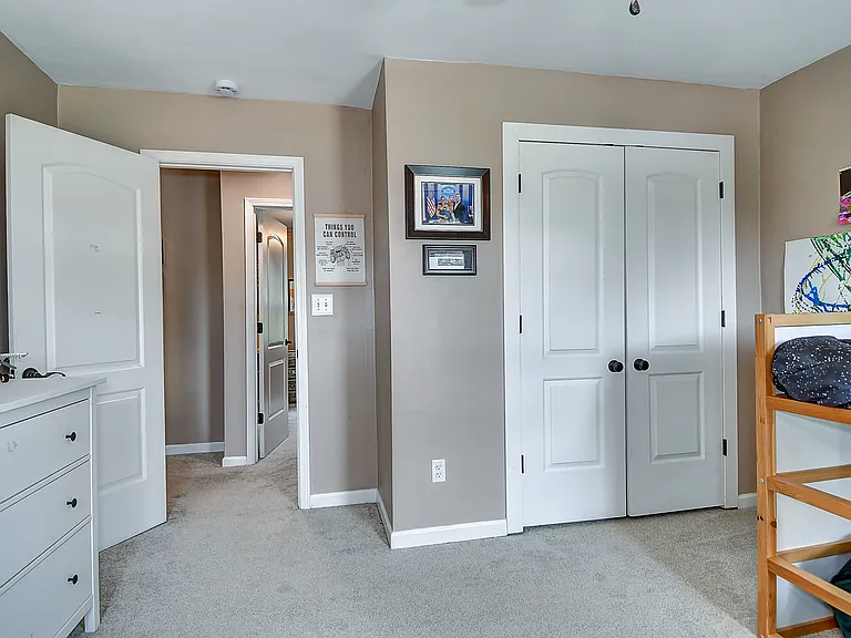 4744 Longmont Rd — Photo 40