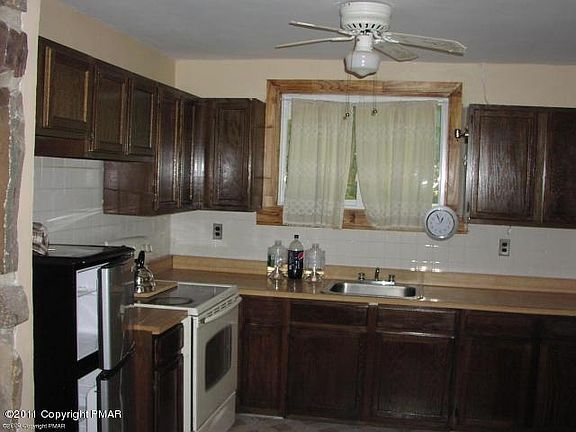 2nd image of 8169 Robinwood Dr