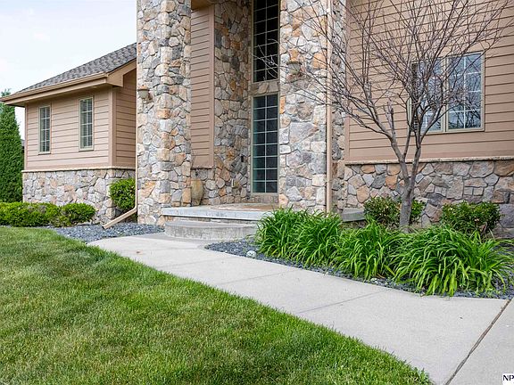 3rd image of 7413 N 116th Avenue Cir