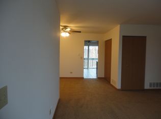 1507 Georgia Ct APT 202, Naperville, IL 60540