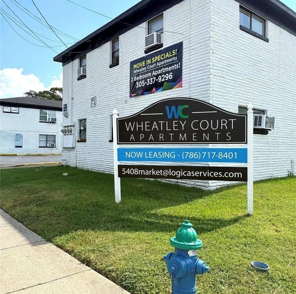 2 bed, 1.0 bath, $900 — Photo 1