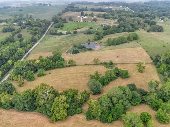 Jones Ln, Polo, MO 64671