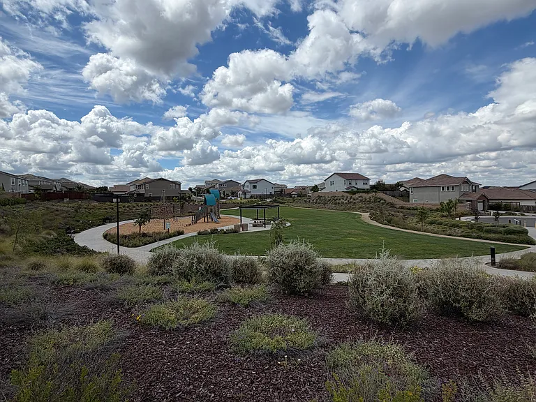 3080 Ridgecrest Dr — Photo 35