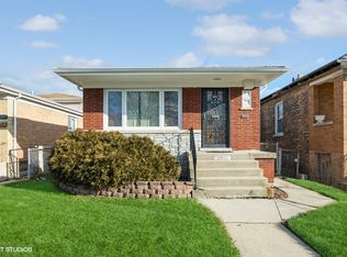 11403 S May St, Chicago, IL 60643