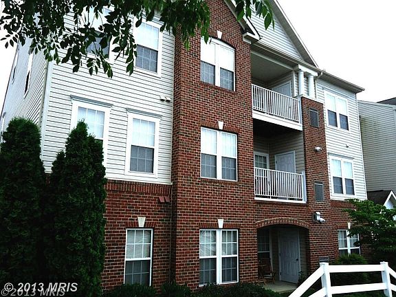 2nd image of 2503 Amber Orchard Ct W Unit 103