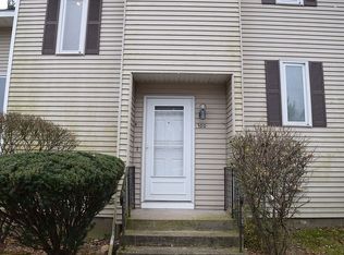 100 Spring Ln, Suffield, CT 06078