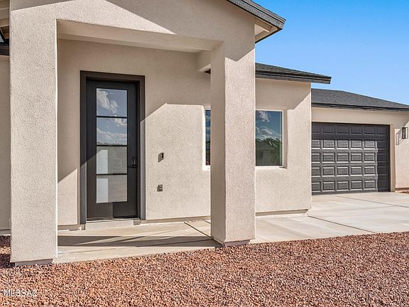 4th image of 115 Escocia Ct