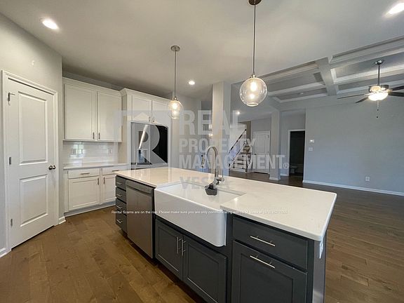 2nd image of 109 Hidesta Ct