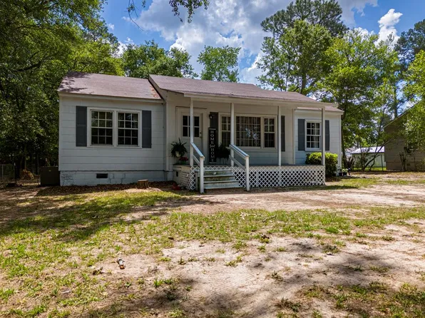 809 Lee Ave, Tifton, GA 31794