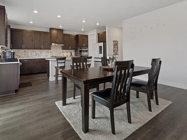 14999 NW Evelyn St — Photo 10