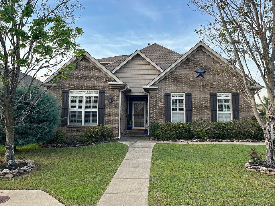 1st image of 808 Old White Ln