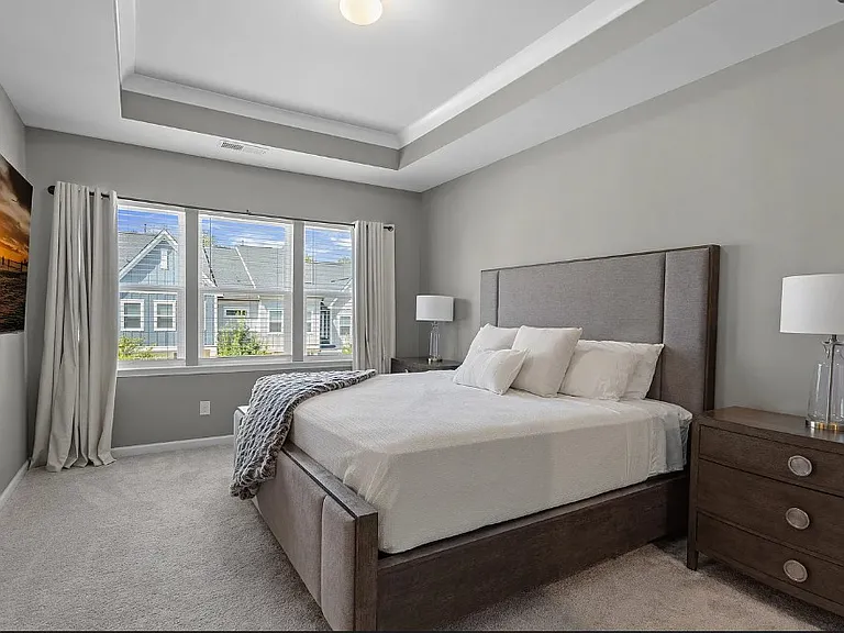118 Berkeley Ave #D — Photo 12