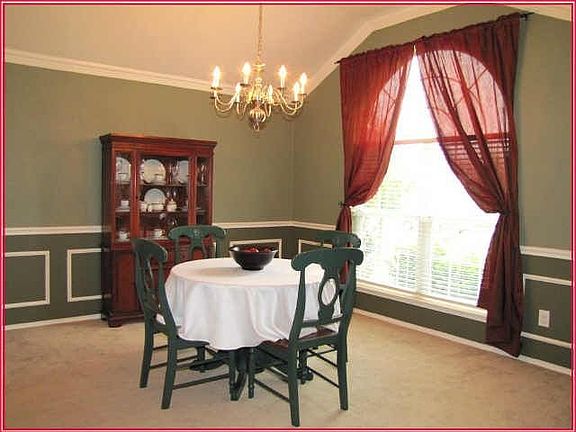 5th image of 8644 Corral Cir