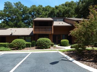 19706 SW 83rd Place Rd #B8, Dunnellon, FL 34432