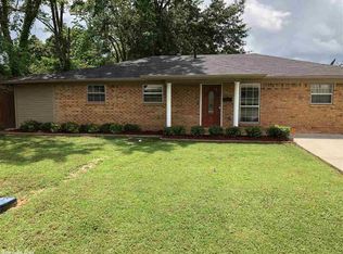 102 Sunflower Dr, Lonoke, AR 72086