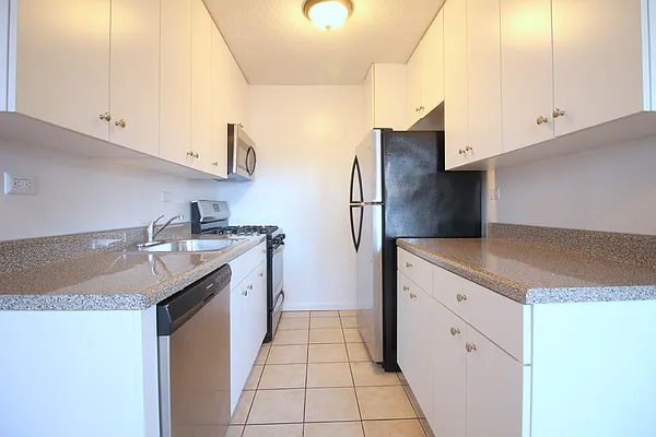 Rented by Corcoran | media 13