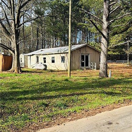 2nd image of 508 McKibben Rd