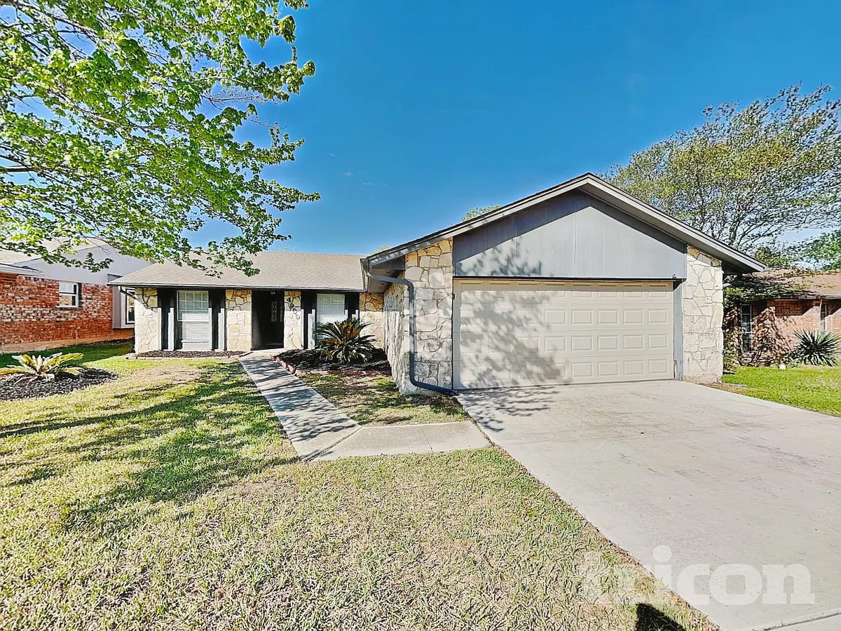Building Photo - 4909 Tiffany Ln