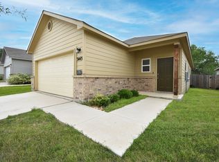 3443 Redbud Grv, San Antonio, TX 78264