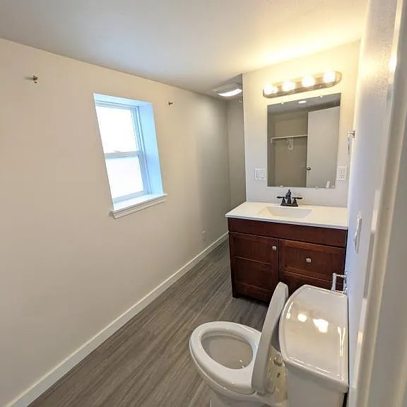 3911 NE Garden Dr — Photo 10