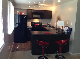 612 Tempo Dr, Saint Louis, MO 63141