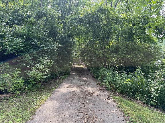 4th image of 5465 State Road 46