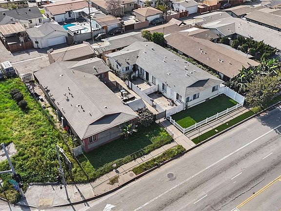 2nd image of 640 W Redondo Beach Blvd
