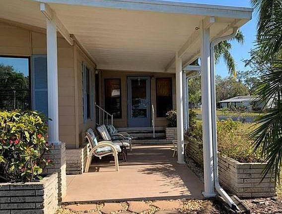 4th image of 19426 Charleston Cir