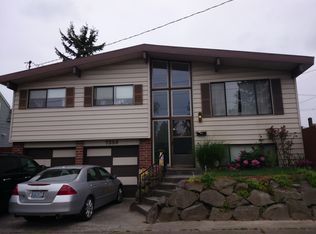 7359 Jones Ave NW, Seattle, WA 98117