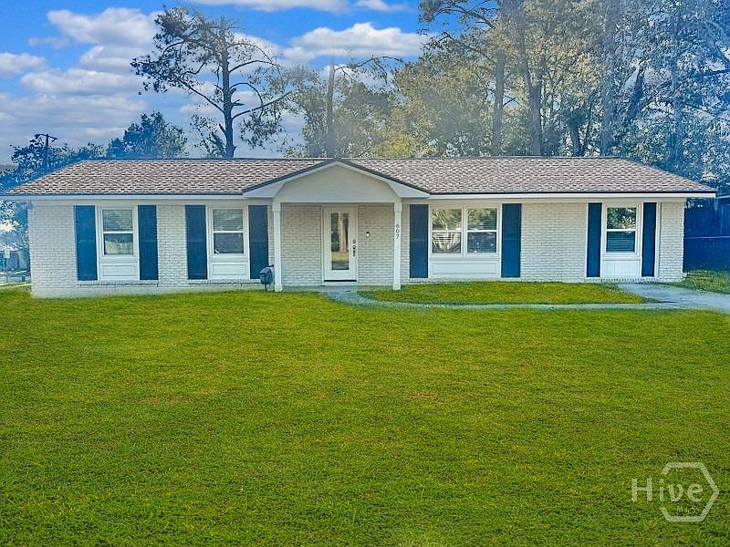 1st image of 607 Dyches Dr