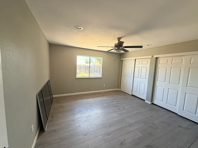 3841 Sparrowood Way — Photo 5