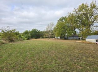 2742 K Hwy, Urich, MO 64788