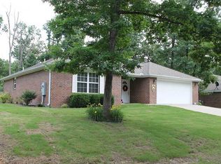 67 Northampton Dr, Bella Vista, AR 72714