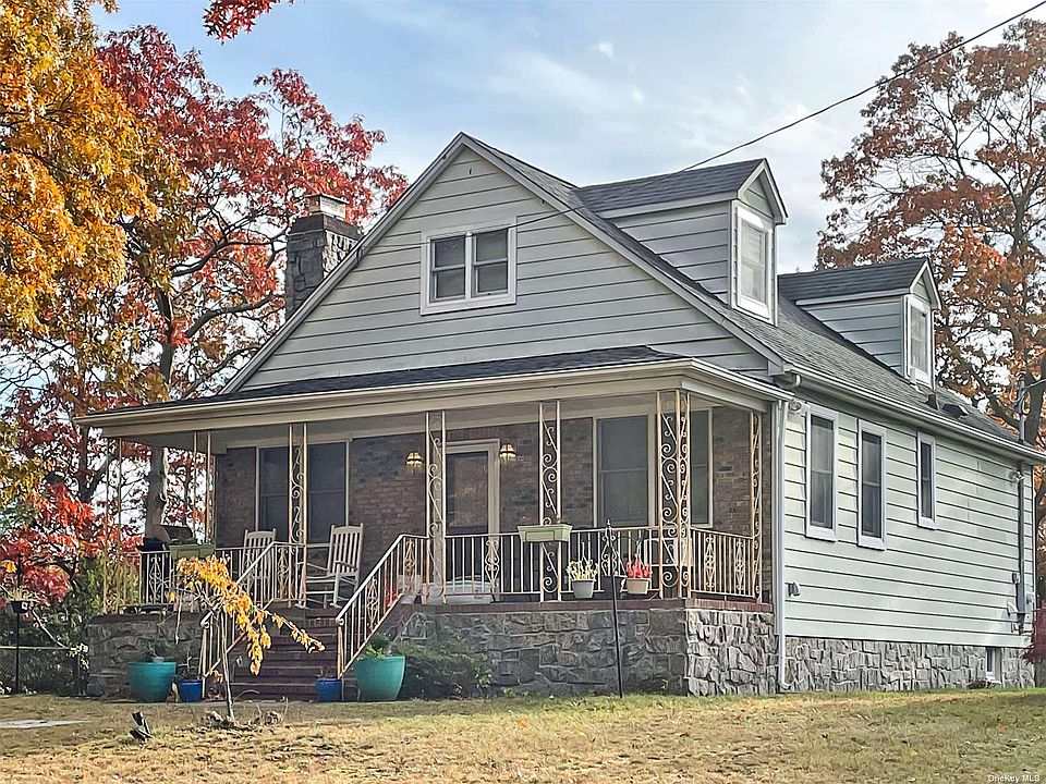 1st image of 36 Holly Dr