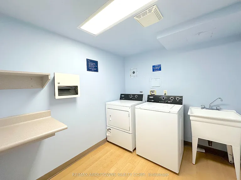 268 Merton St #205 — Photo 15