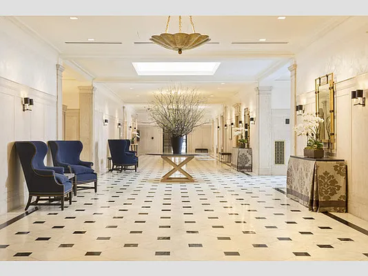 Sold by Stribling | media 7