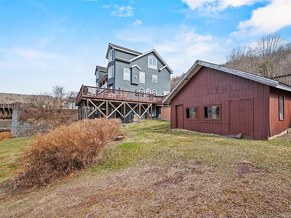 4th image of 4223 NY State Route 97