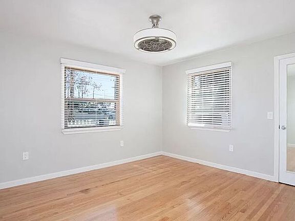 5th image of 8305 Finley Ave