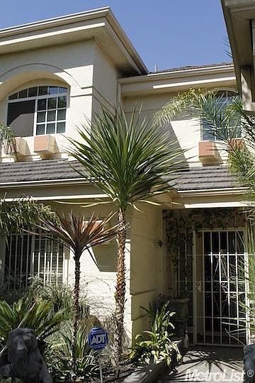 1st image of 7401 Grenfell Ct