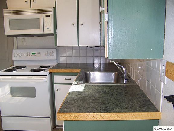 3rd image of 1362 Franklin St NW
